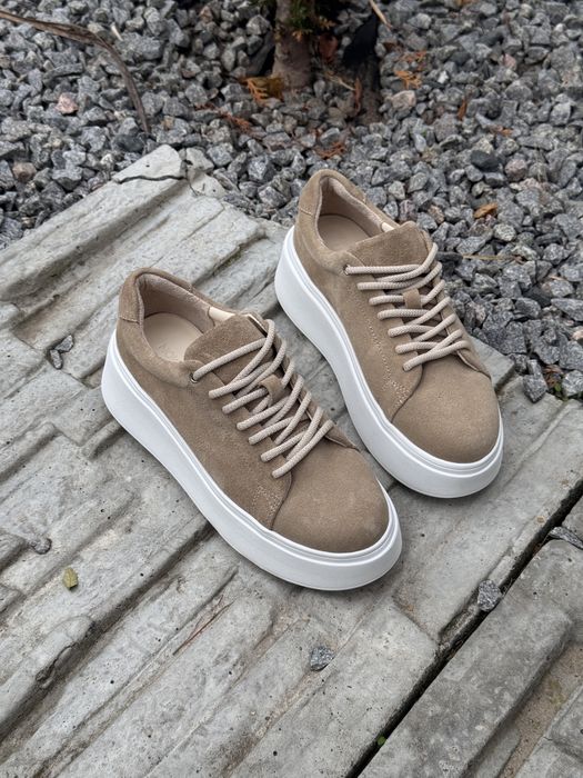 Жіночі замшеві кеди 37-24 см