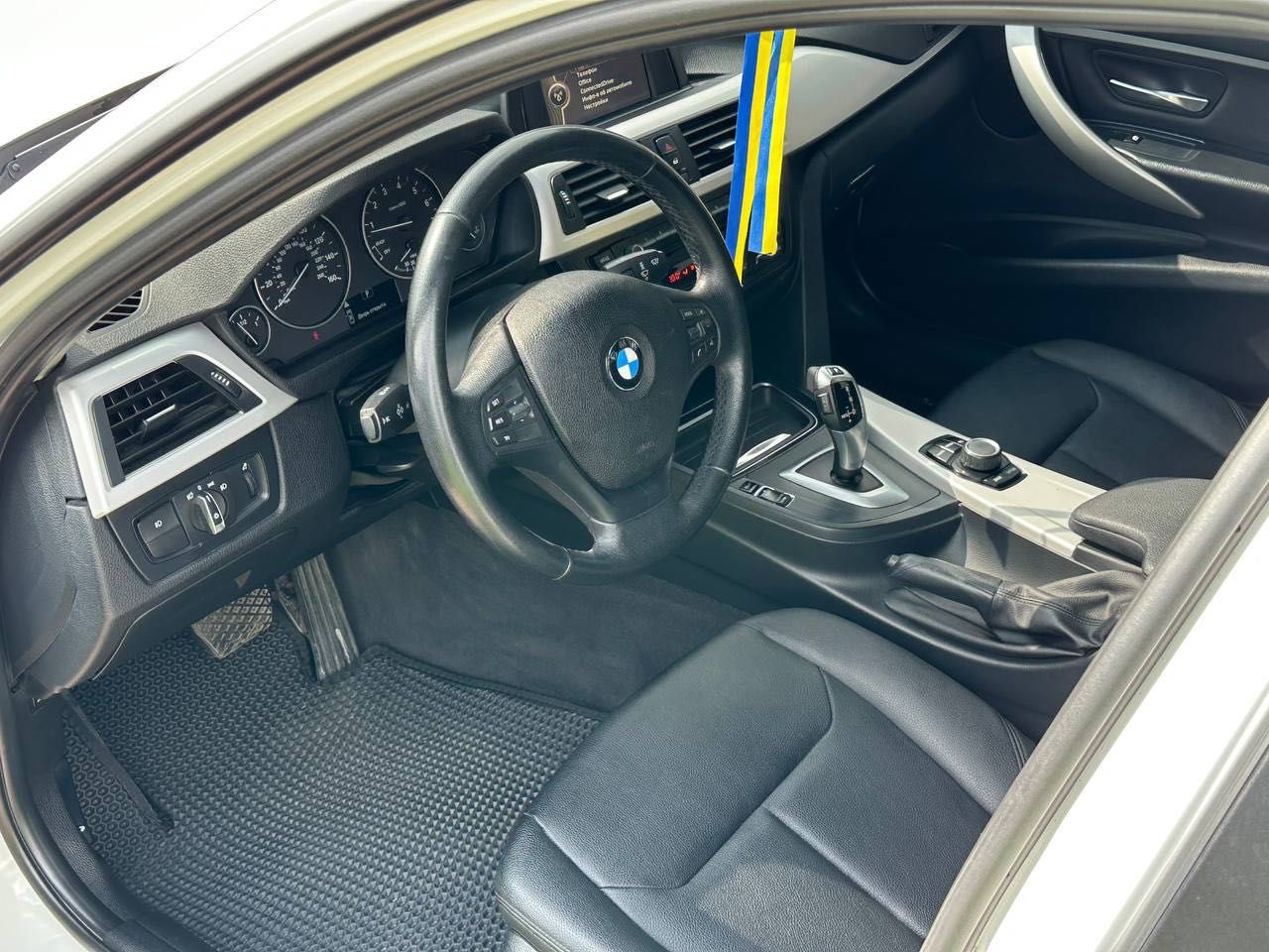 Продам BMW F30 328i