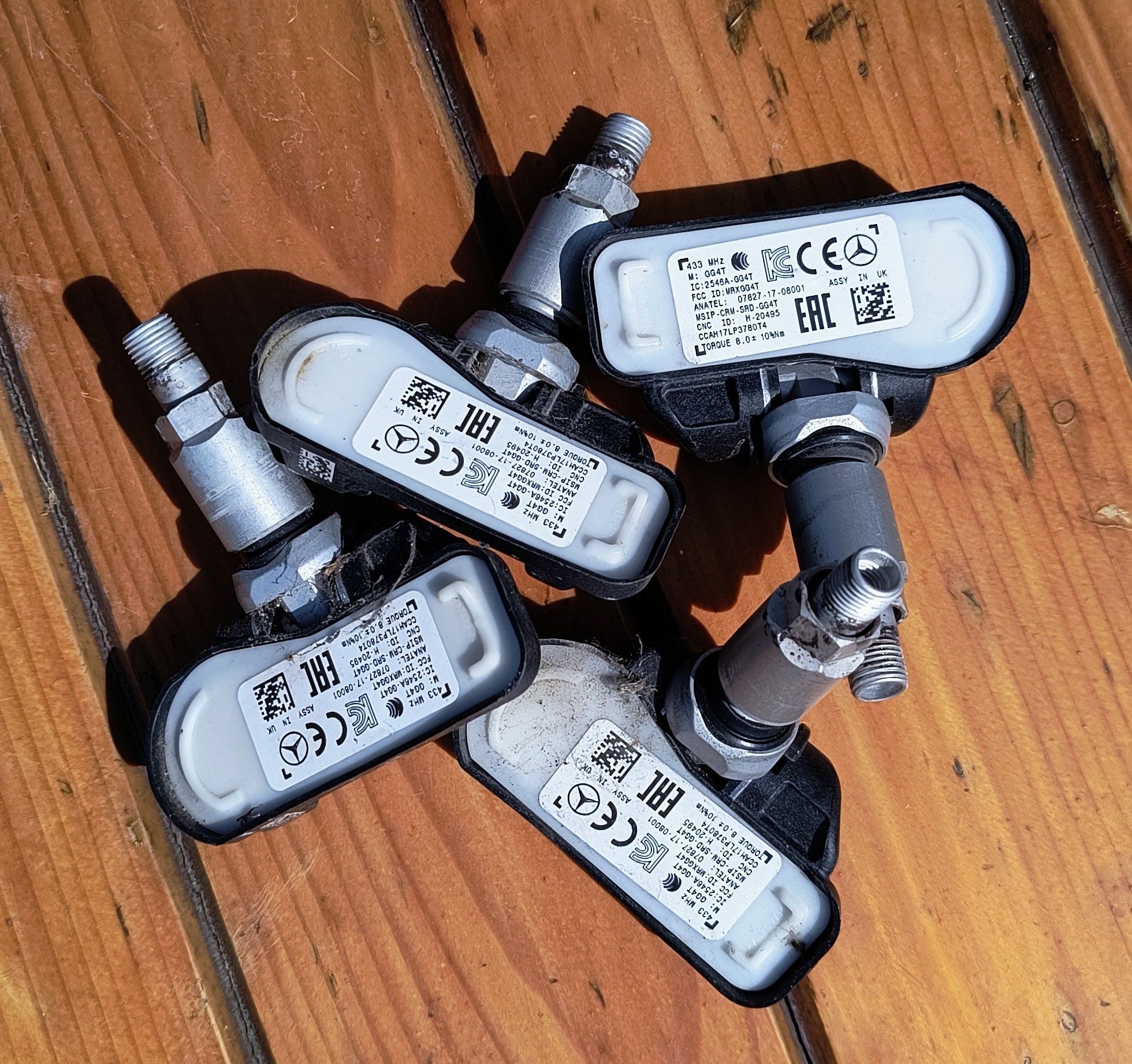 Czujniki ciśnienia opon tpms Mercedes 2546A-GG4T