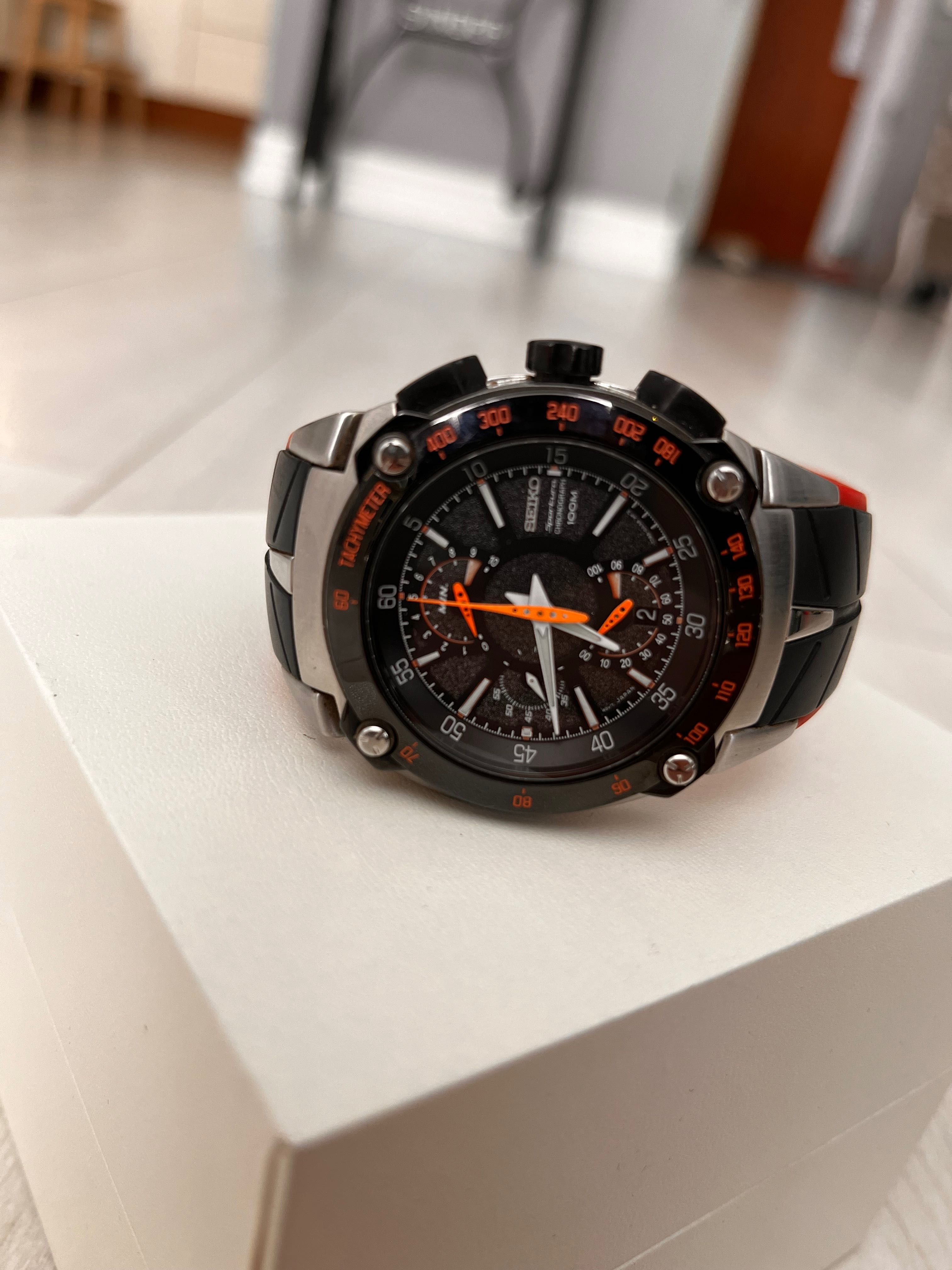 Zegarek Seiko sportura SPC 039P2