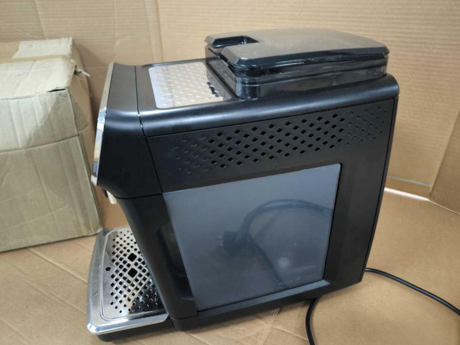 Automatyczny ekspres ciśnieniowy Philips EP5441/50 1500 W czarny