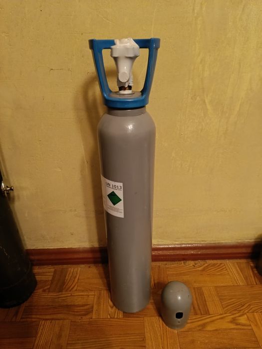 Butla z gazem CO2 spożywczym 6kg/8L