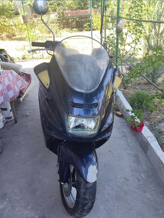 Продам скутер макси Boss 250 кубов
