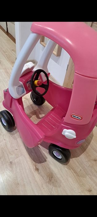 Autko Little Tikes różowy. Jeździk, pchacz