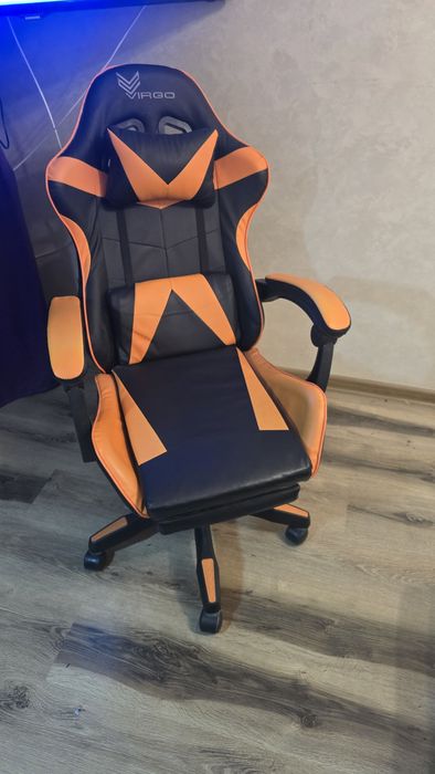 Игровое кресло в идеальном состоянии