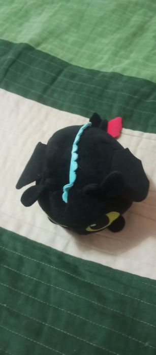 Maskotka pluszak smok Czarna Furia  Szczerbatek z bajki "Jak wytresowa