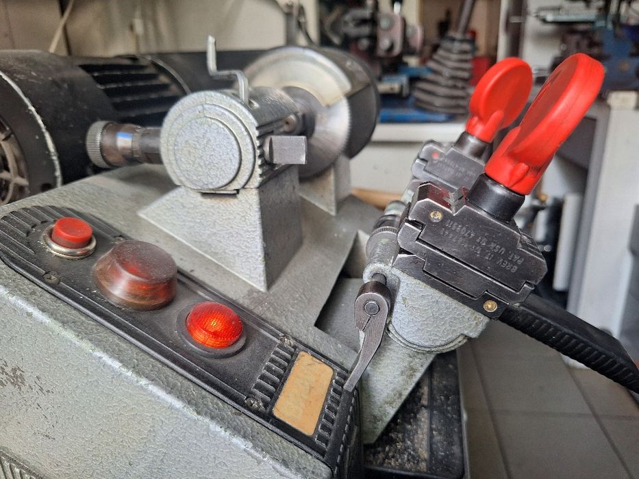 Frezarka do kluczy Bravo Super