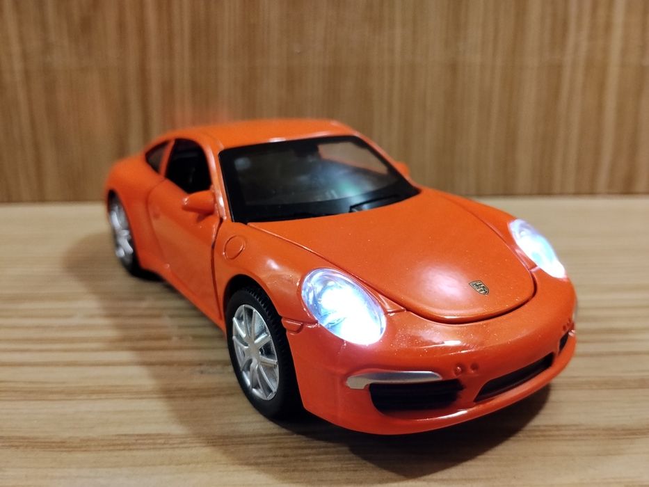 Модель авто Porsche 911 Carrera S 1:32 автоэксперт металл,свет,звук,ин