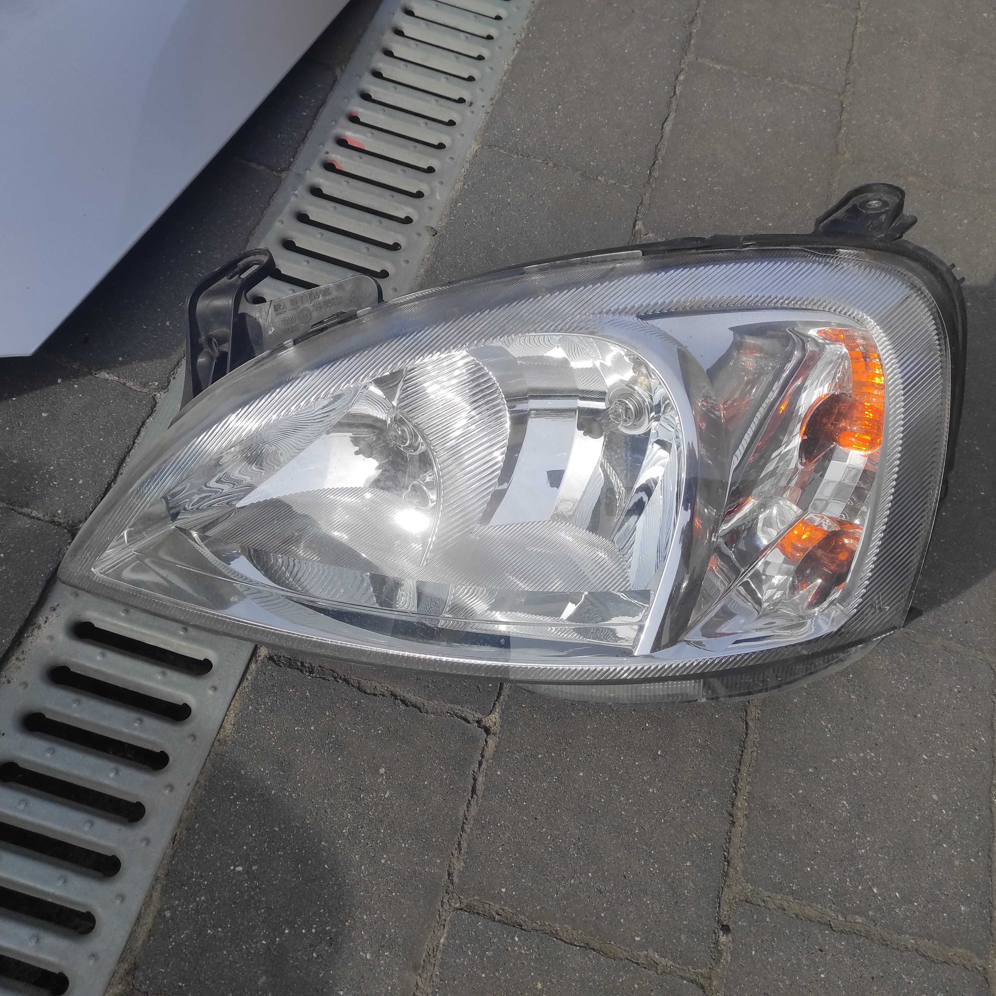 Przód Kompletny Maska Zderzak Błotniki  Opel Corsa C Z156 Komplet