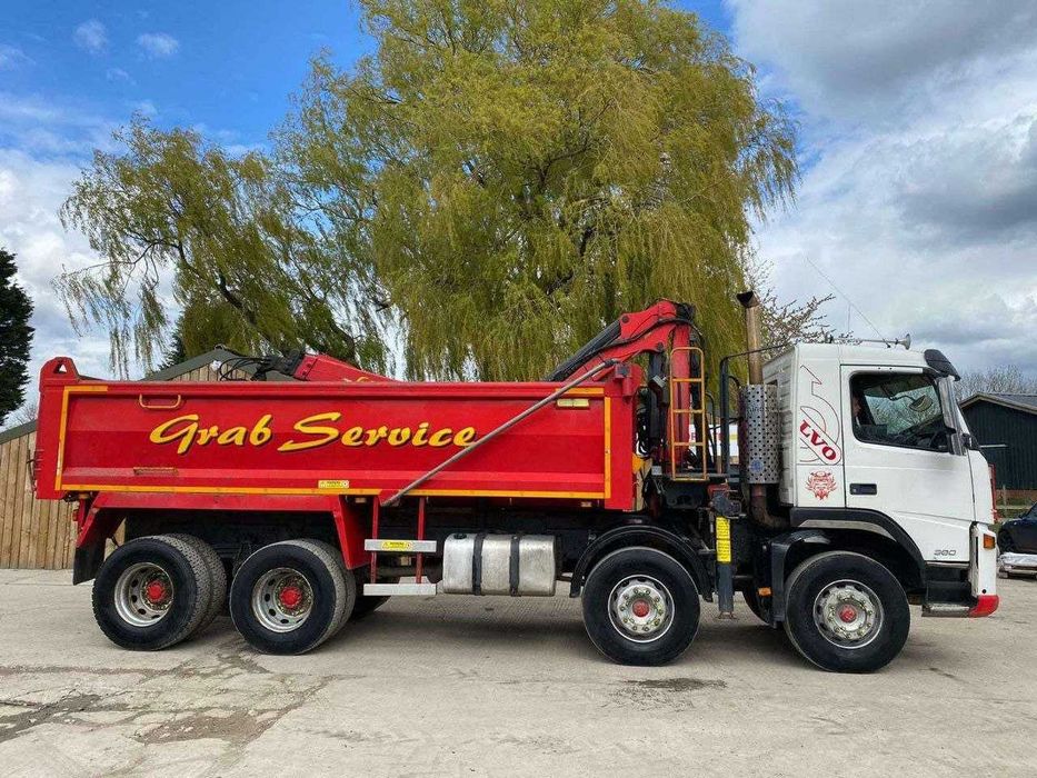 Самоскид, грейфер – вивіз сміття, гілок, глини, листя, землі