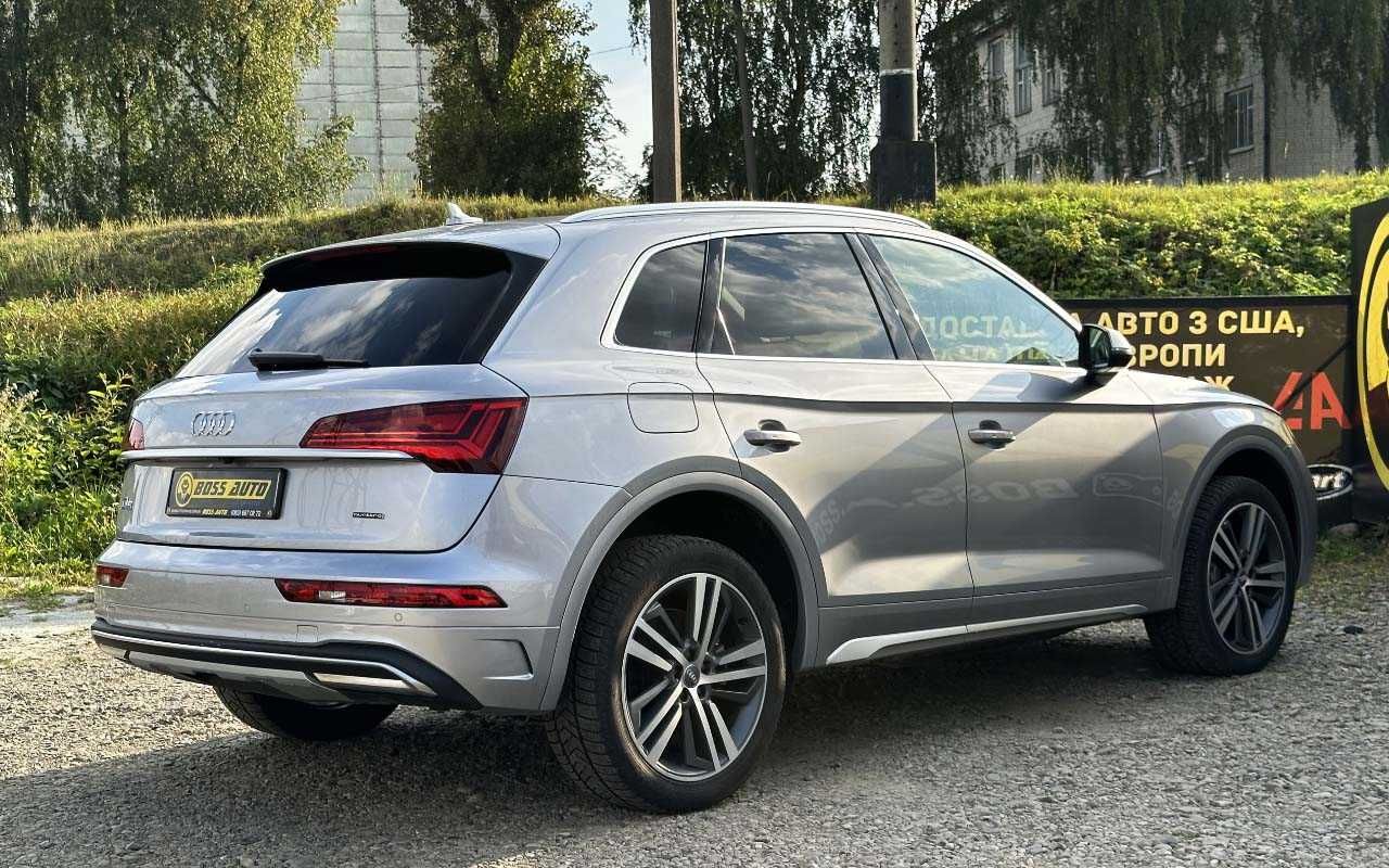 Audi Q5 awd 2020