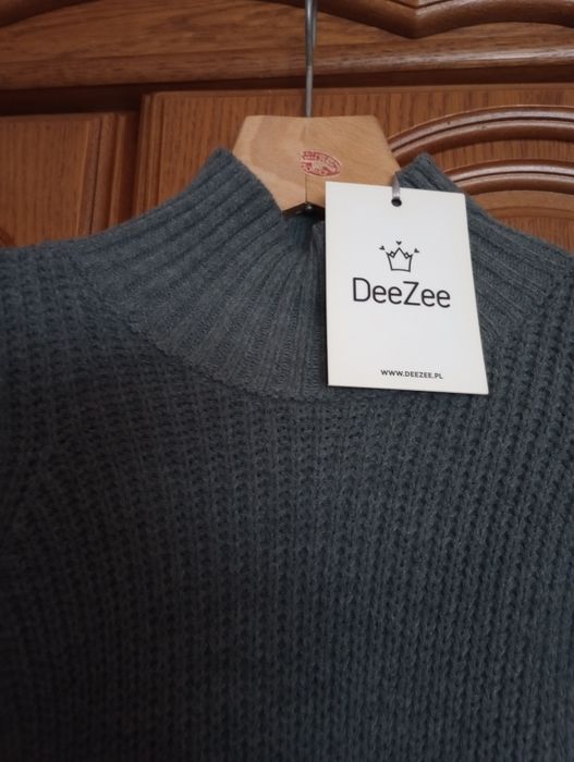 Sprzedam sukienkę sweterek