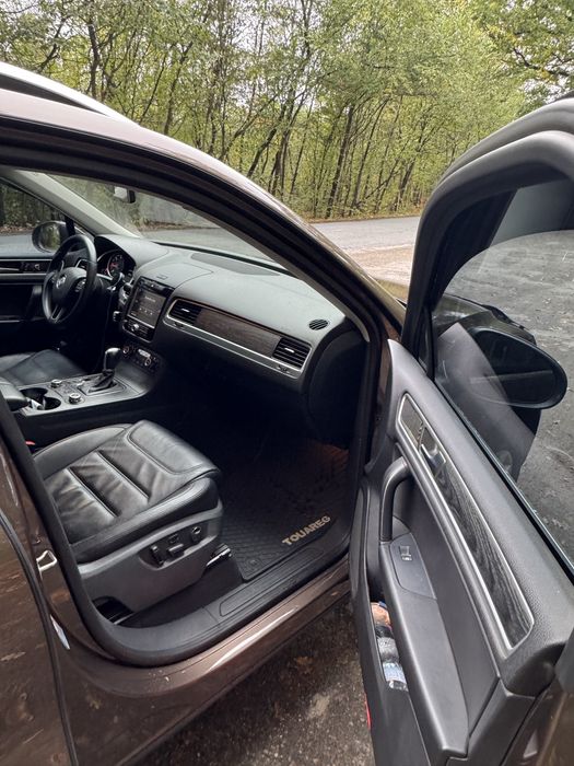 Продам VW Toureg 2014 V6 3.0 TDI