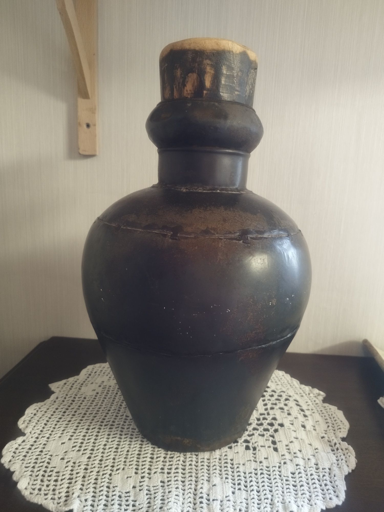 Bilha Antiga em Ferro Forjado – aproximadamente 42 cm