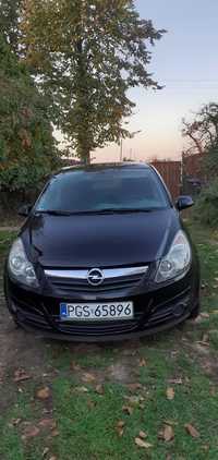 Opel Corsa 1.4 benzyna 2010