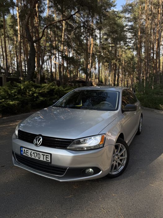 Volkswagen Jetta 2011 2.0