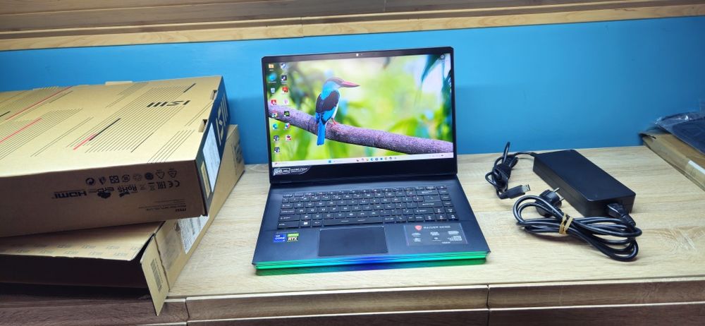 MSI Raider GE66 12UGS, i9-12900HK, RTX 3070 Ti 8GB, dysk 2TB, 32GB Ram