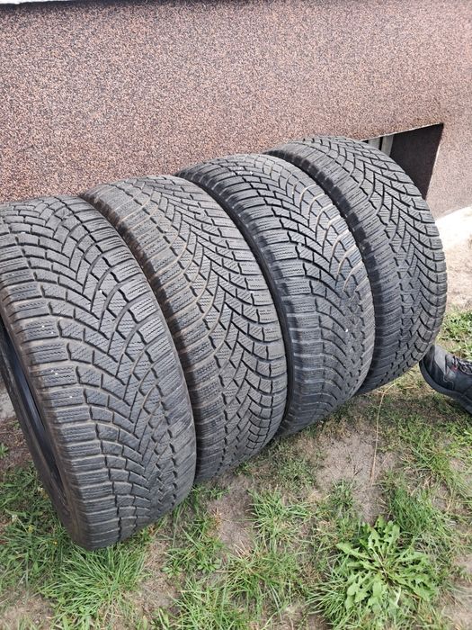205/55 R17 95V M+S - Bridgestone Blizzak Lm005 - 22/ 2022 ~ 6,5 mm 4sz