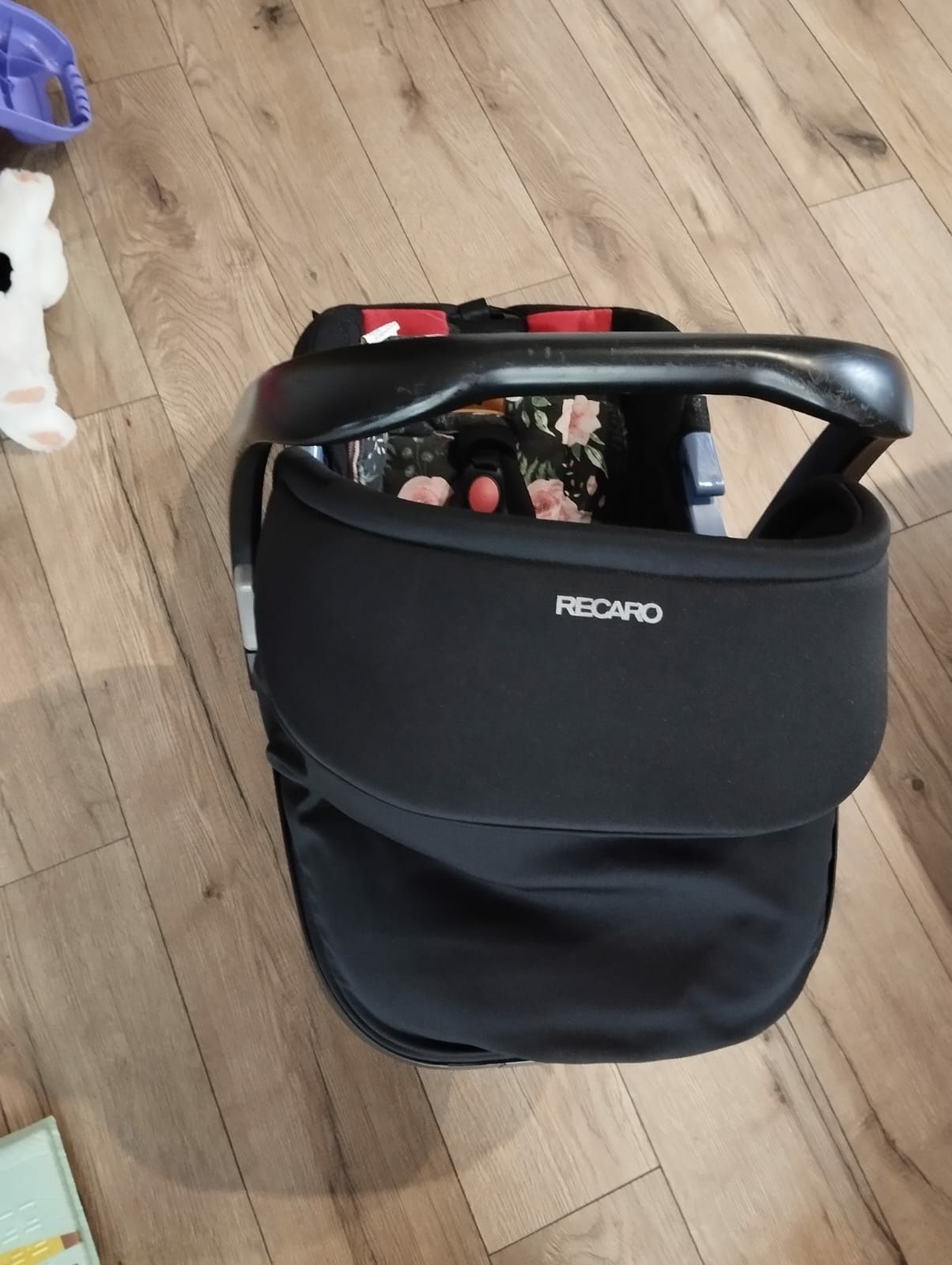 Fotelik nosidełko+ baza ISOFIX Recaro