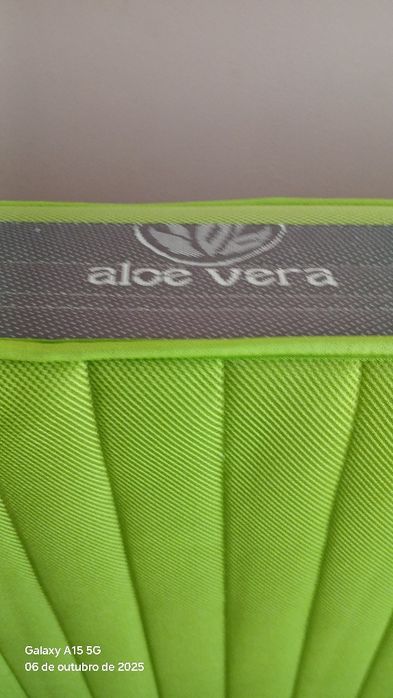 Vendo colchão Sleepdream para cama individual