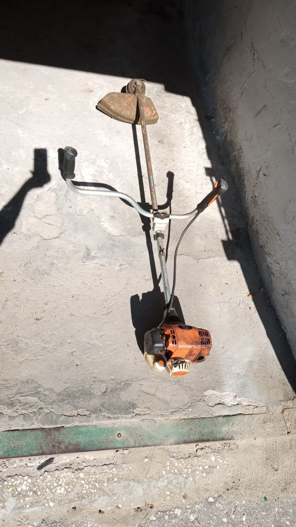 Sprzedam Kosa Podkaszarka STIHL Fs 90 pełen zestaw