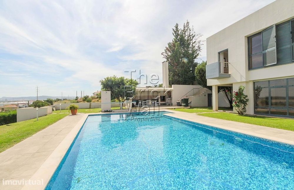 Fantástica moradia V3 em Vila Nova da Rainha, Azambuja