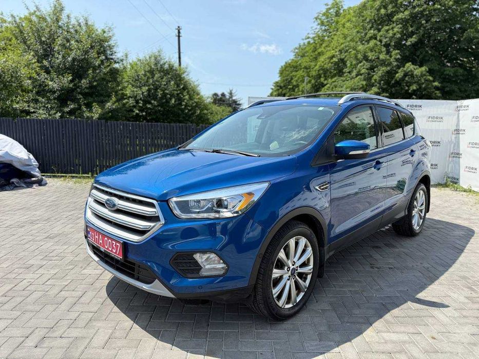 Ford Escape TITANIUM 2017