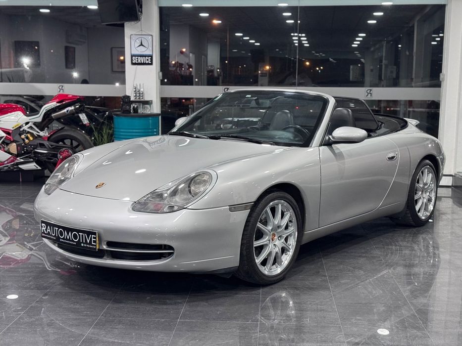 Porsche 911 (996)