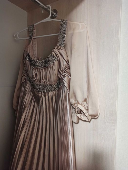 Платье плиссе выпускное свадебное 46-50р.