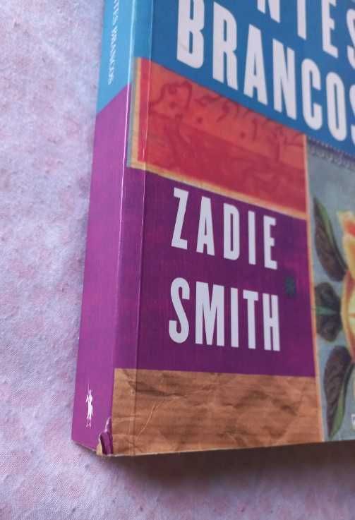 Dentes Brancos - Zadie Smith