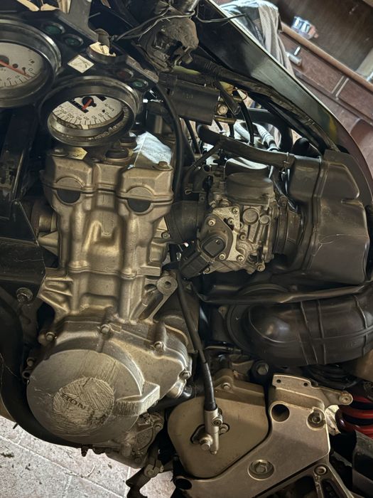 Motor Hornet 600