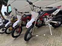 Pit bike 125cc com arranque eléctrico