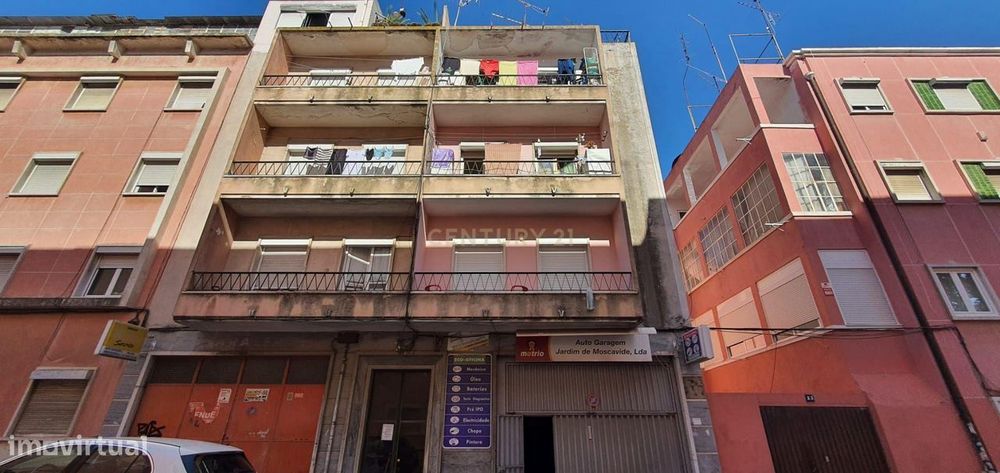 Garagem em Moscavide, Loures - 482m²