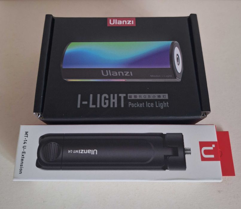 Відеосвітло Ulanzi i-Light Compact Magnetic RGB + Штатив MT-14