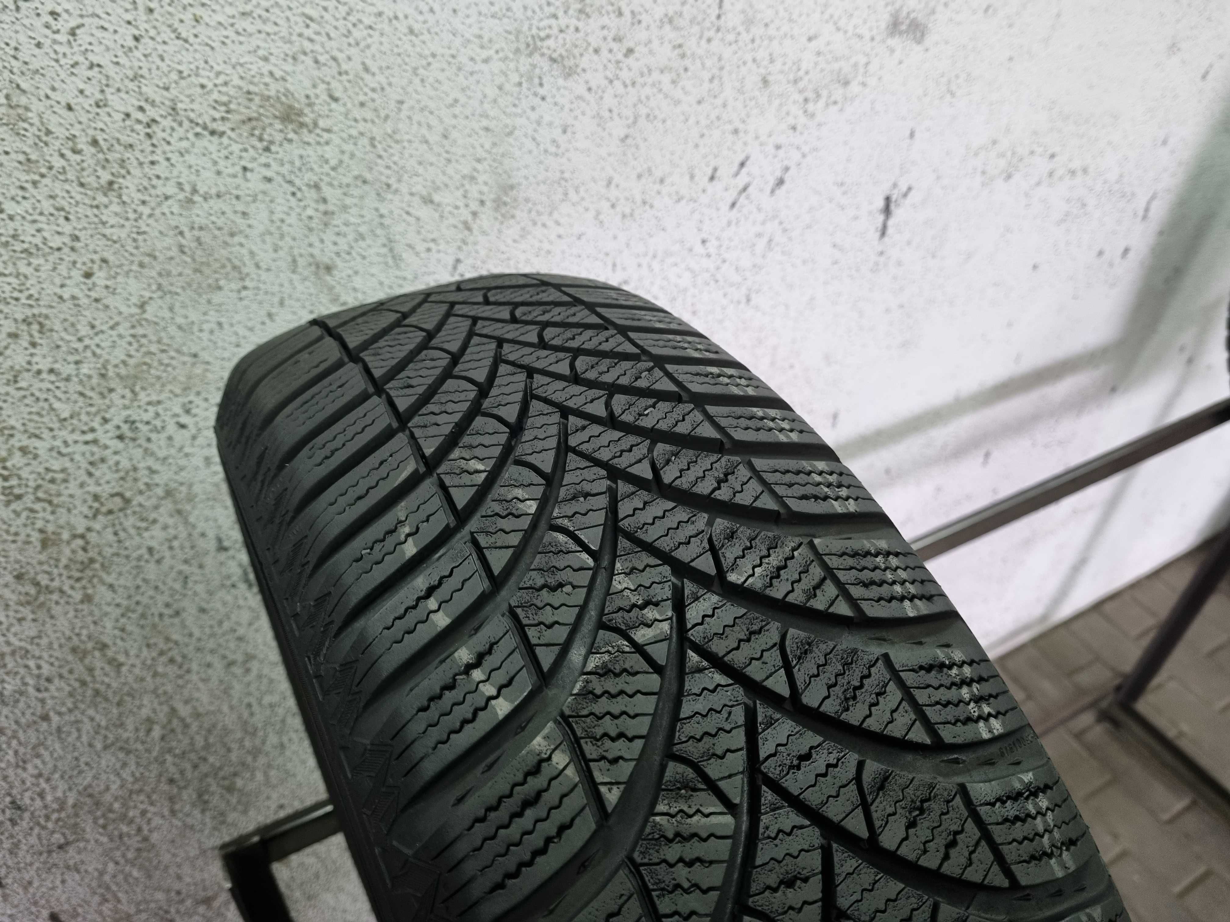 195/65/15 91H Semperit Speed Grip 5 D.3222