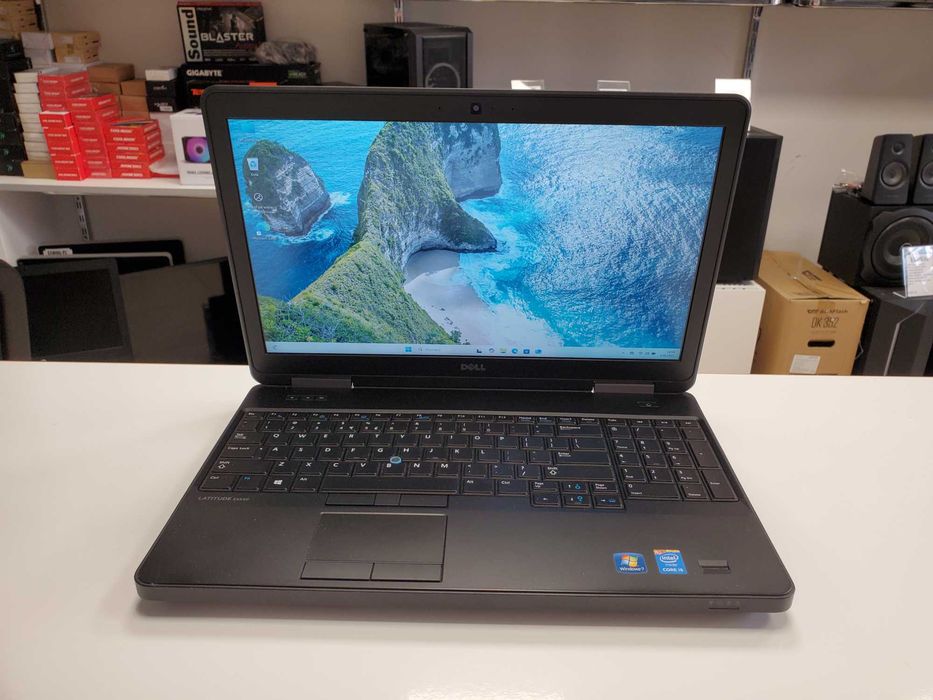Laptop Dell E5540 i5 16GB 128GB SSD Win 11 Gwarancja