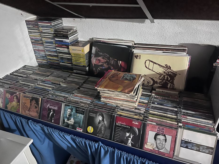 Lote de cds e vivil