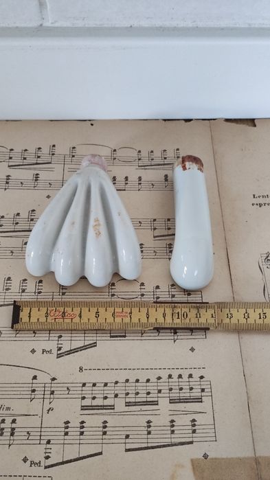 Respiros de janelas antigos em loiça