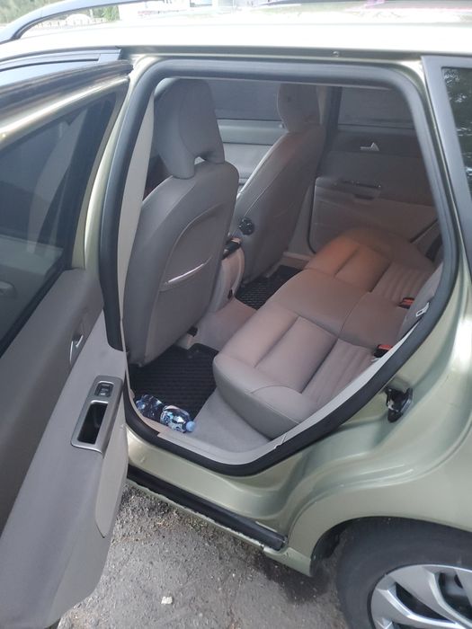 Volvo V50, 2007 року, 1.6D дизель
Гарний збережений стан на свої роки