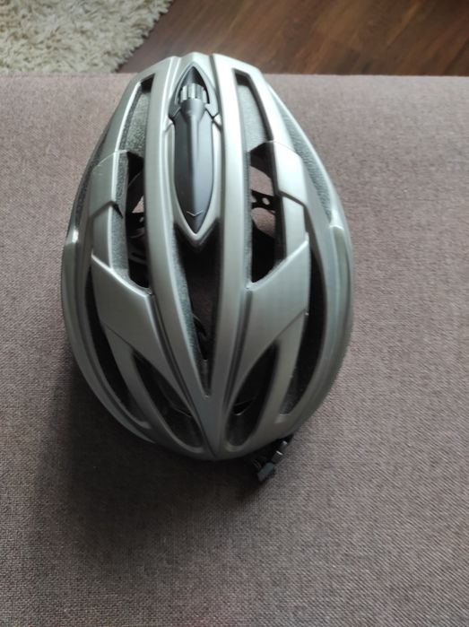 Kask firmy LAZER