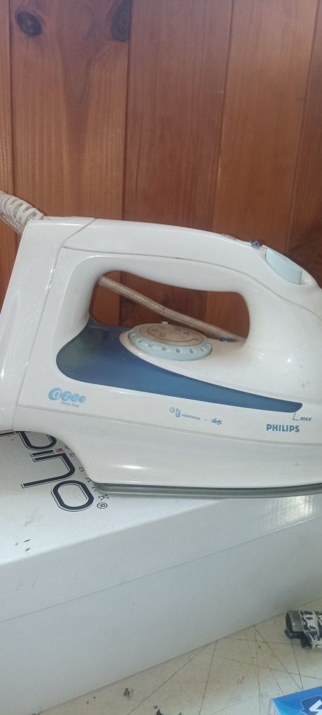 паровой утюг Philips Azur Excel Plus.