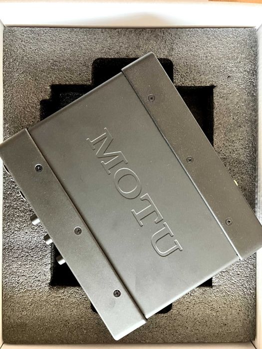 placa de som MOTU Ultralite mk5