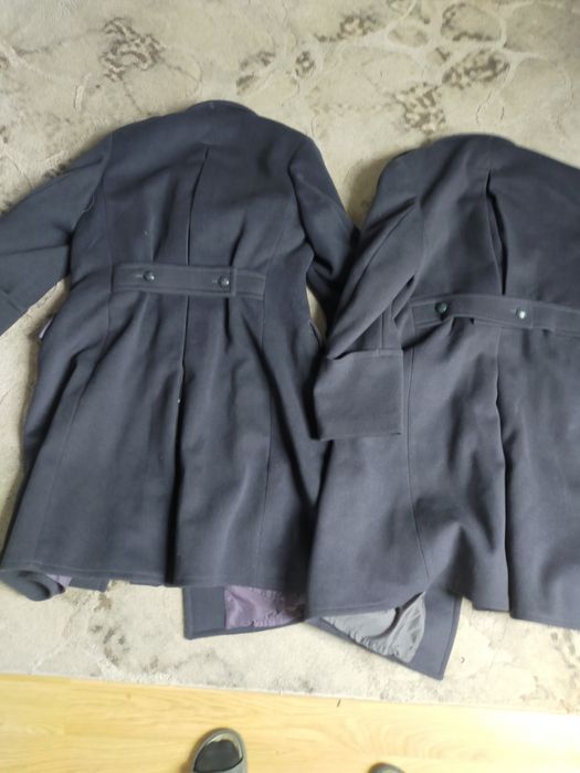 Płaszcz wojskowy sił powietrznych.