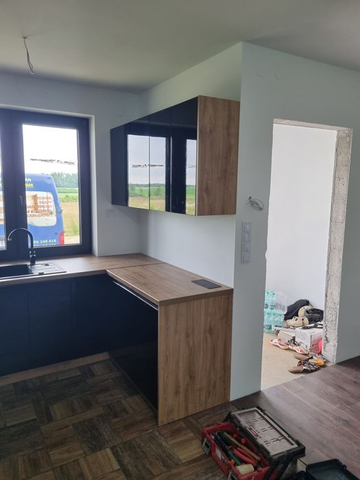 Meble Na Wymiar Produkcja, Pomiar, Montaż