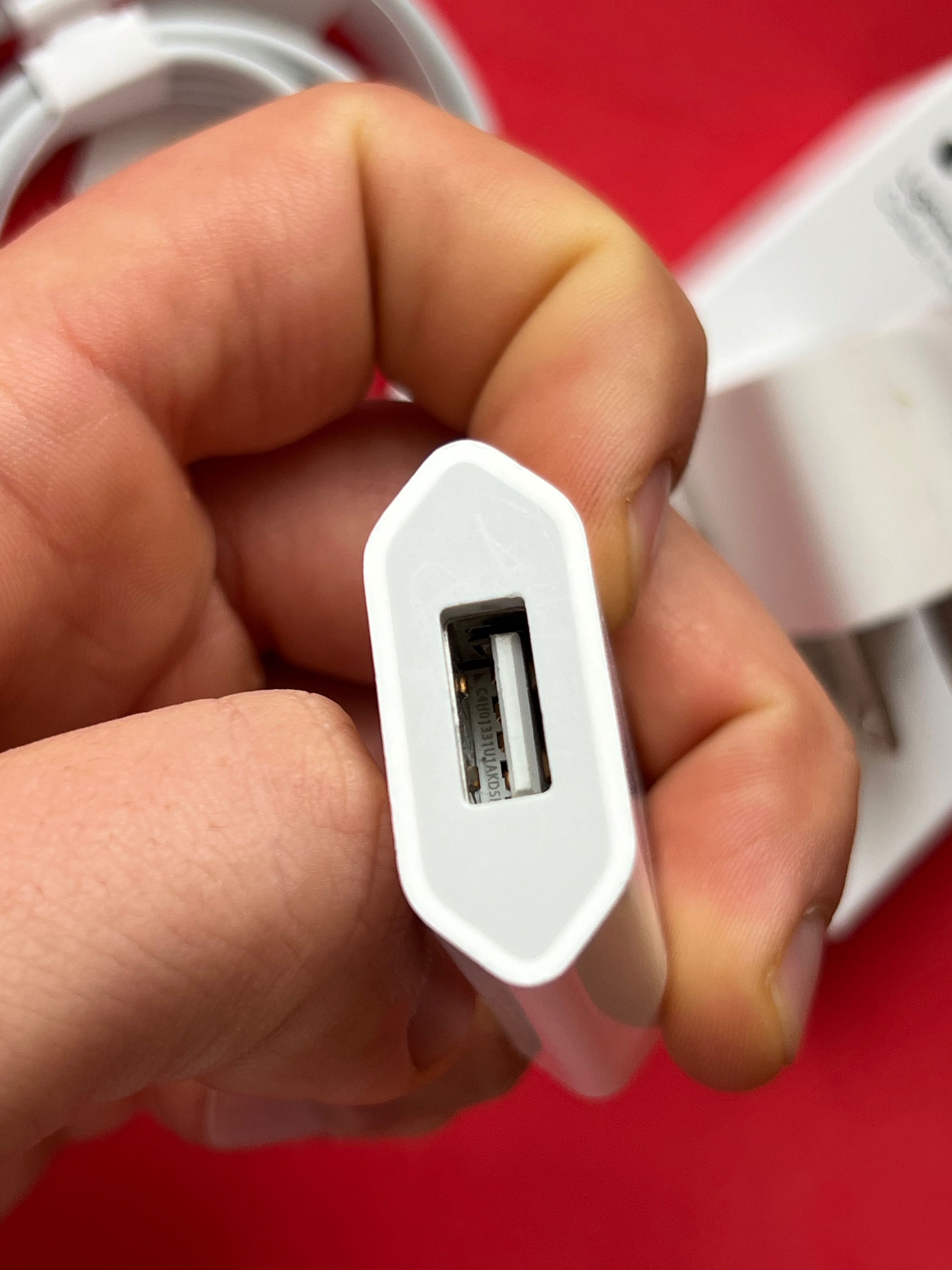 Нова оригінальна зарядка Apple 5w 1A A1400 Europe/lightning usb-a