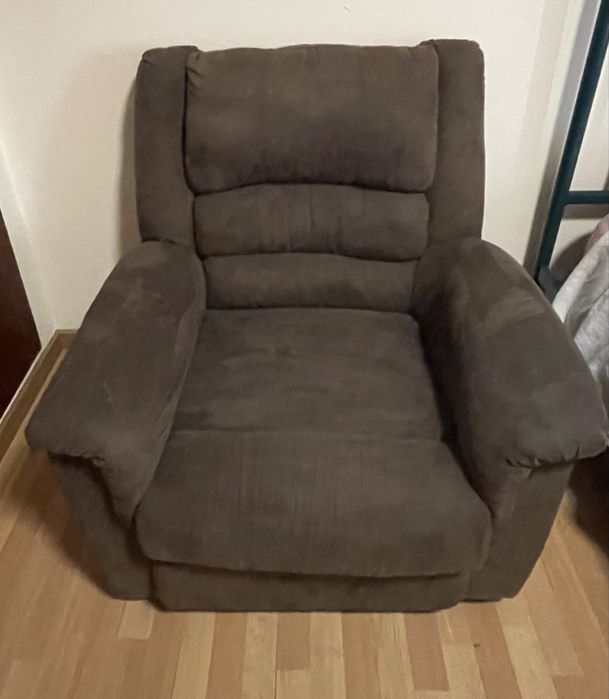 Sofa eletrico em perfeitas condicoes