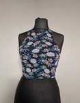 Nowy crop top w ananasy wycięty z metką