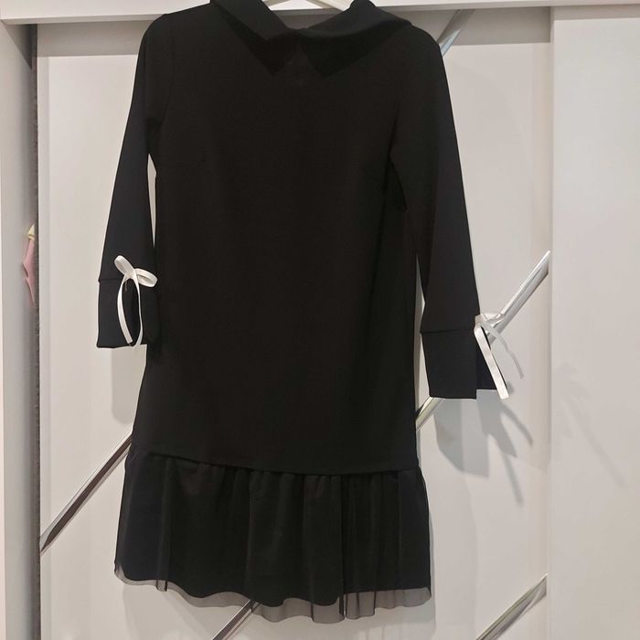 Sprzedam sukienkę czarną