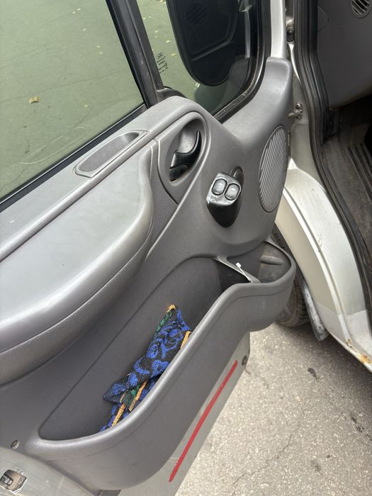 Форд Транзит 2003