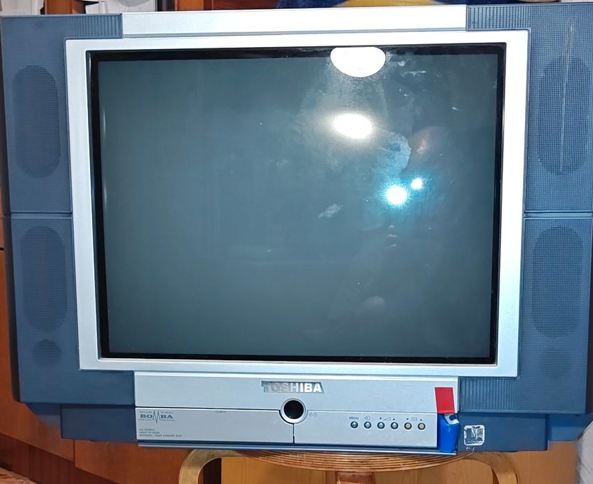 продам телевізор Toshiba